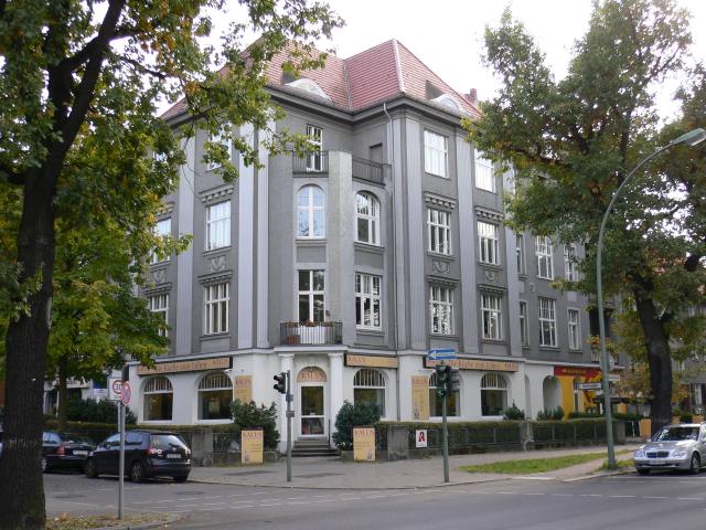 Möbel und Inneneinrichtungen, Einrichtungshäuser Berlin